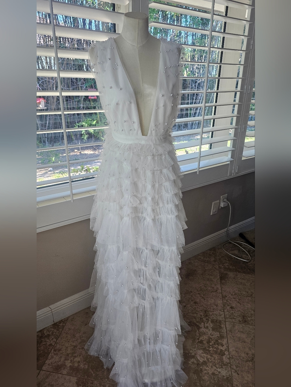 Blithe La Maxi Dress White L